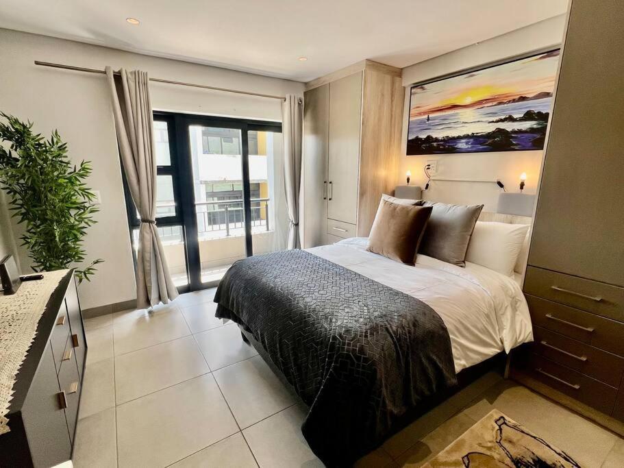 The Den At 41- Parking Included Stellenbosch